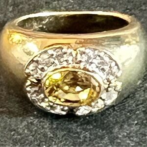 Elegant Gold and Silver Ring